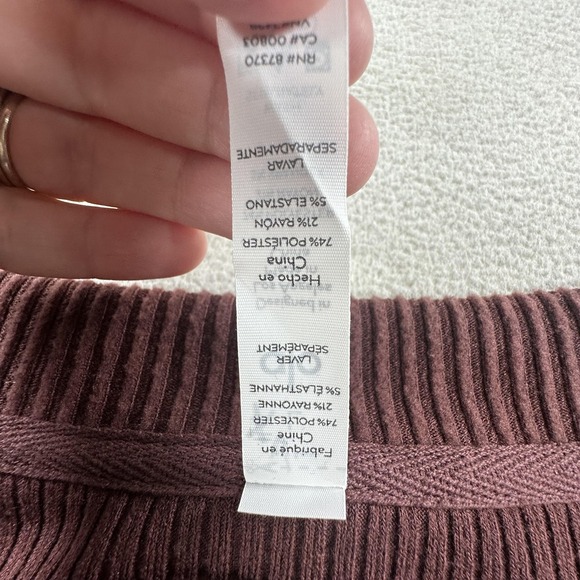 Alo Yoga Pullover Womens Large Brown Muse V-Neck Ribbed Cropped Lounge Top - Picture 8 of 12